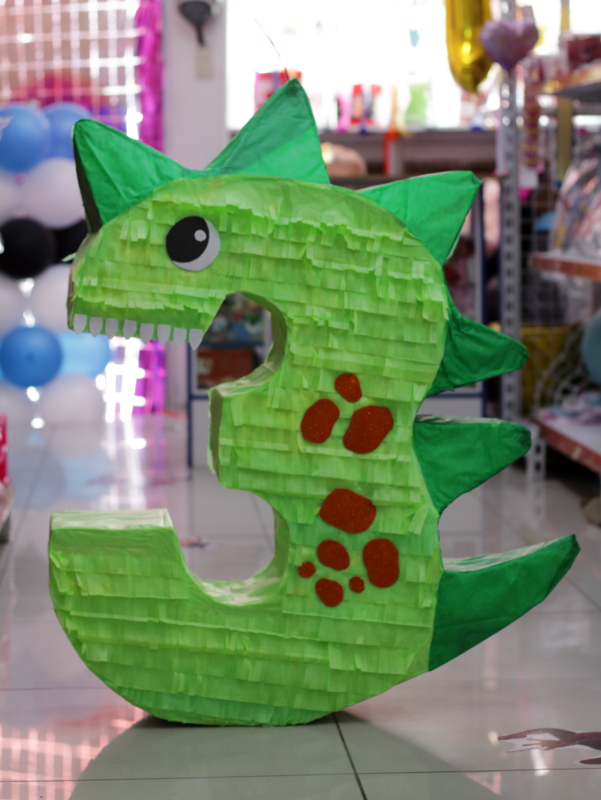 Piñata Dinosaurio 3D 1 Unidad – Santiago Cotillon